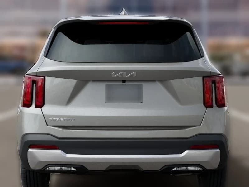 Kia Sorento LX FWD 2026 — side view