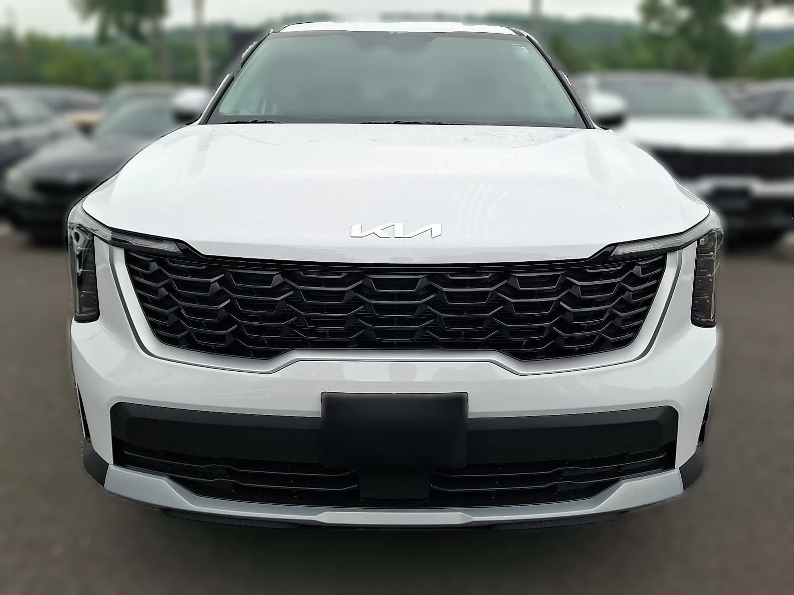 Kia Sorento LX FWD 2026 — side view
