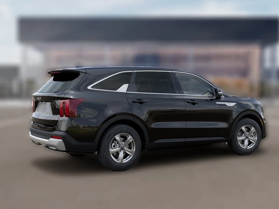 Kia Sorento LX FWD 2026 — side view
