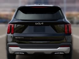Kia Sorento LX FWD 2026 — side view