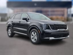 Kia Sorento LX FWD 2026 — side view