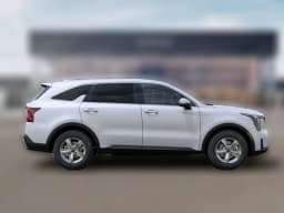 Kia Sorento LX FWD 2026 — side view