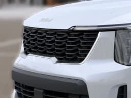 Kia Sorento LX FWD 2026 — side view