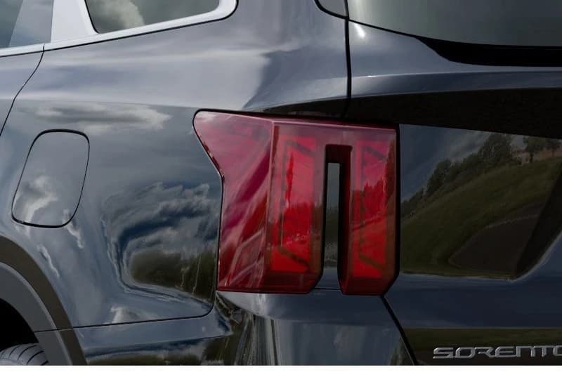 Kia Sorento LX FWD 2026 — side view