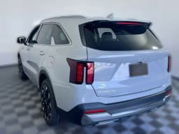 Kia Sorento EX FWD 2026 — side view