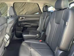 Kia Sorento EX FWD 2026 — side view