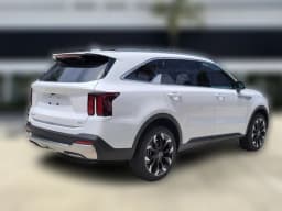 Kia Sorento EX FWD 2026 — side view