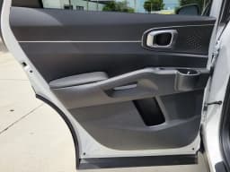 Kia Sorento EX FWD 2026 — side view