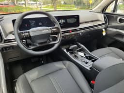 Kia Sorento EX FWD 2026 — side view