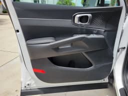 Kia Sorento EX FWD 2026 — side view