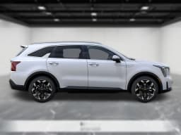 Kia Sorento EX FWD 2026 — side view