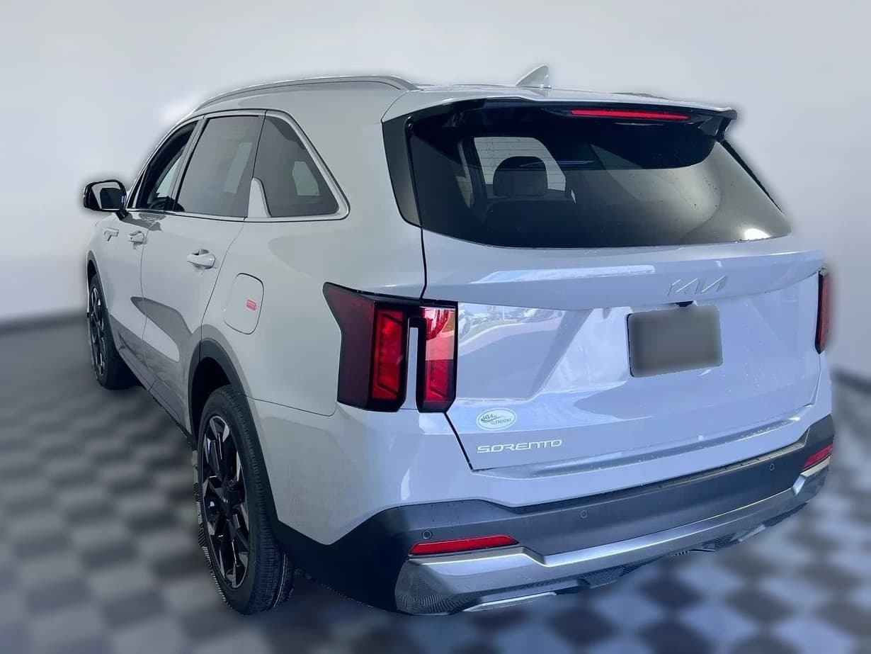 Kia Sorento EX FWD 2026 — side view