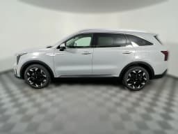 Kia Sorento EX FWD 2026 — side view