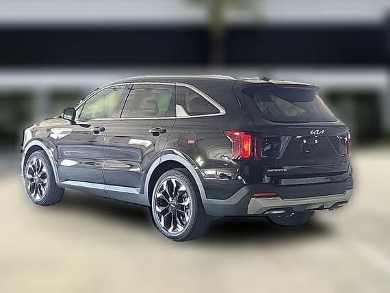 Kia Sorento EX FWD 2026 — side view