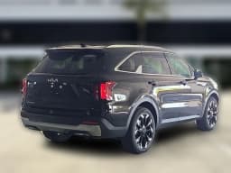 Kia Sorento EX FWD 2026 — side view