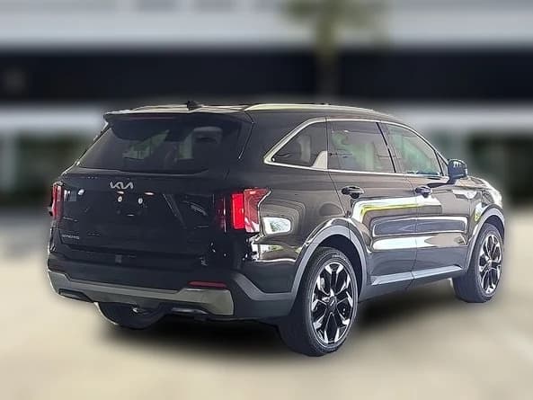 Kia Sorento EX FWD 2026 — side view