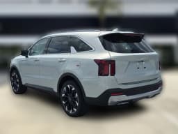 Kia Sorento EX FWD 2026 — side view