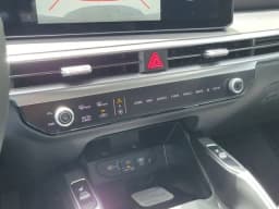 Kia Sorento EX FWD 2026 — side view