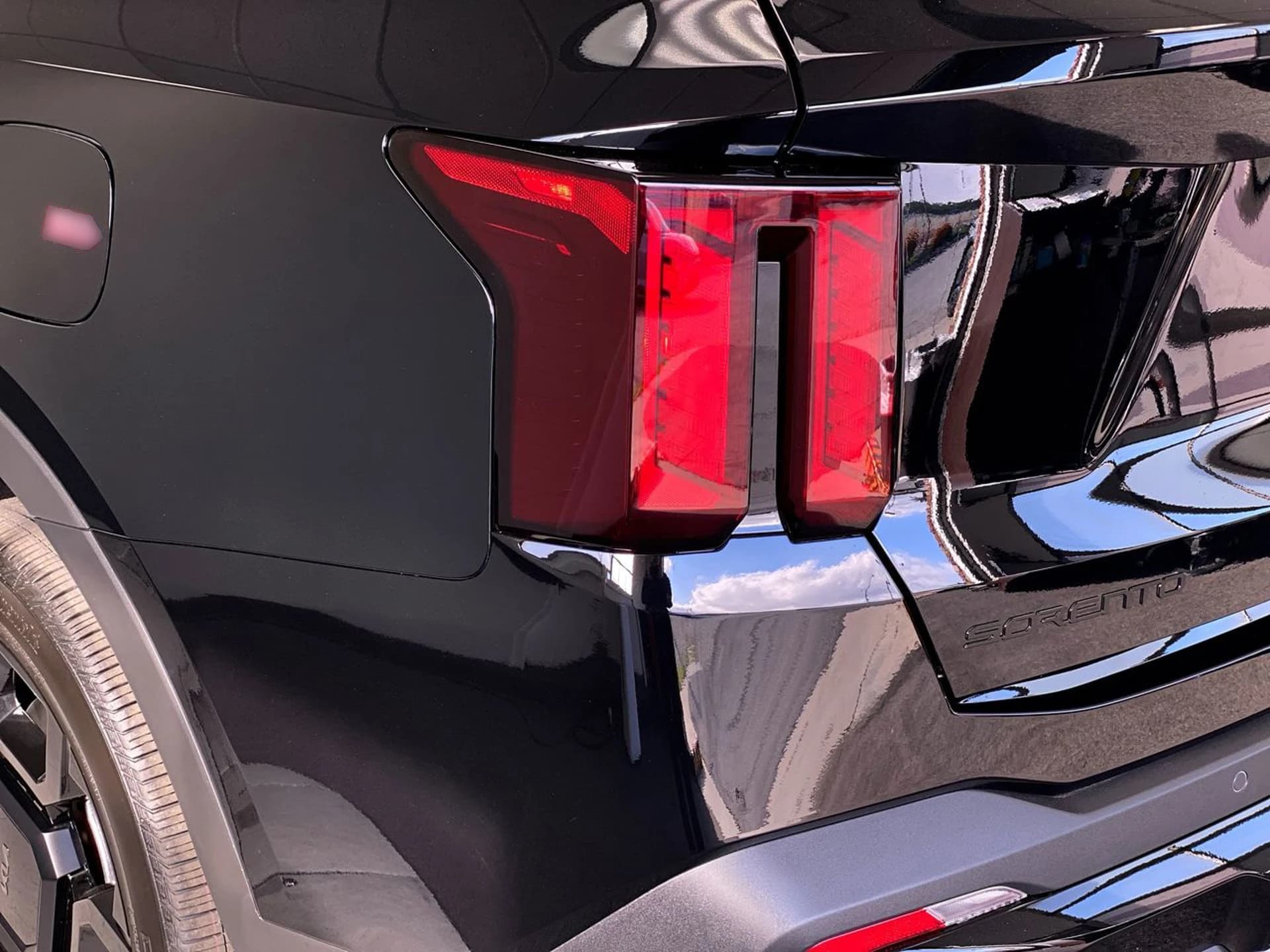 Kia Sorento X-Line EX AWD 2026 — side view