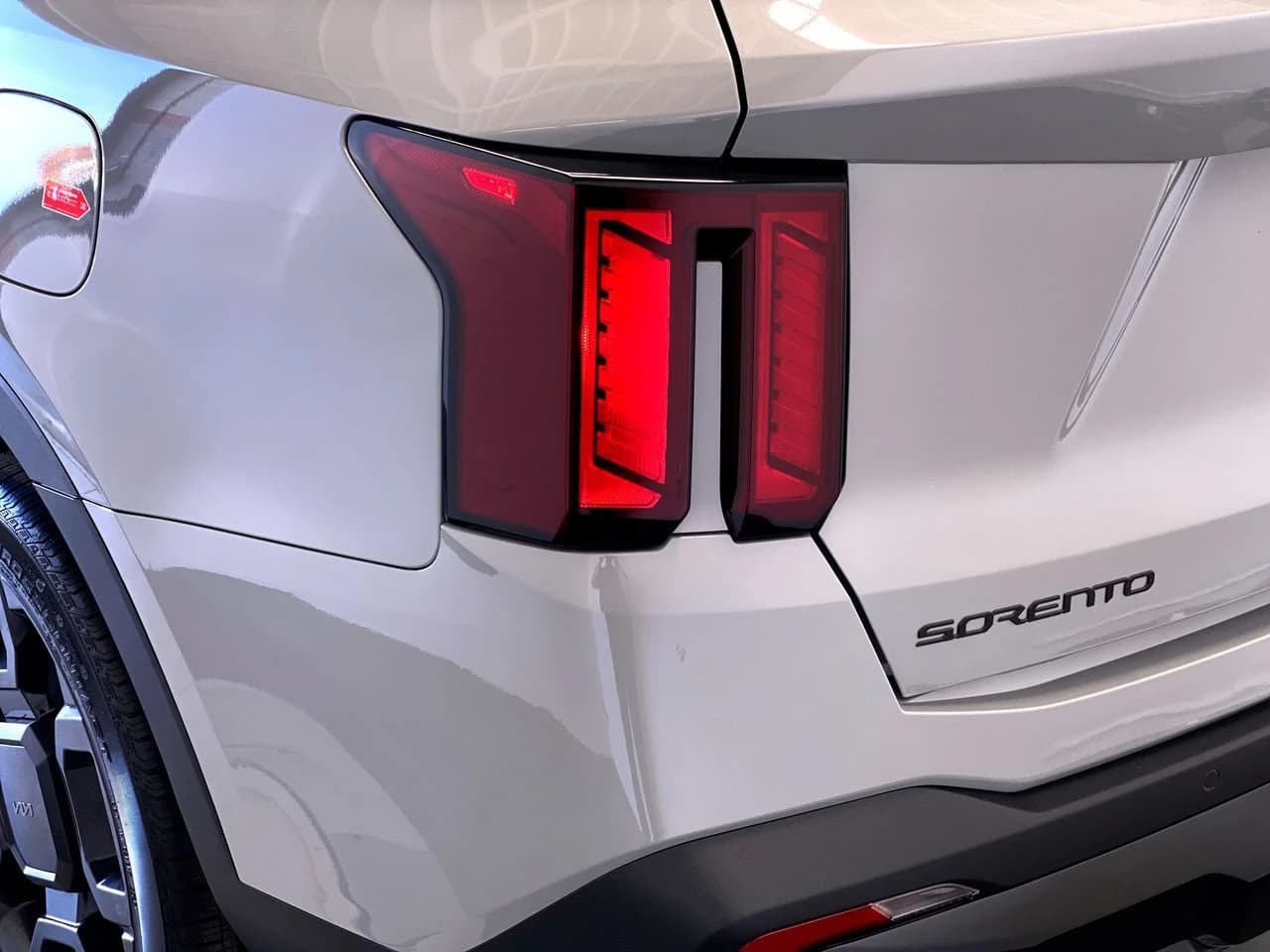 Kia Sorento X-Line EX AWD 2026 — side view
