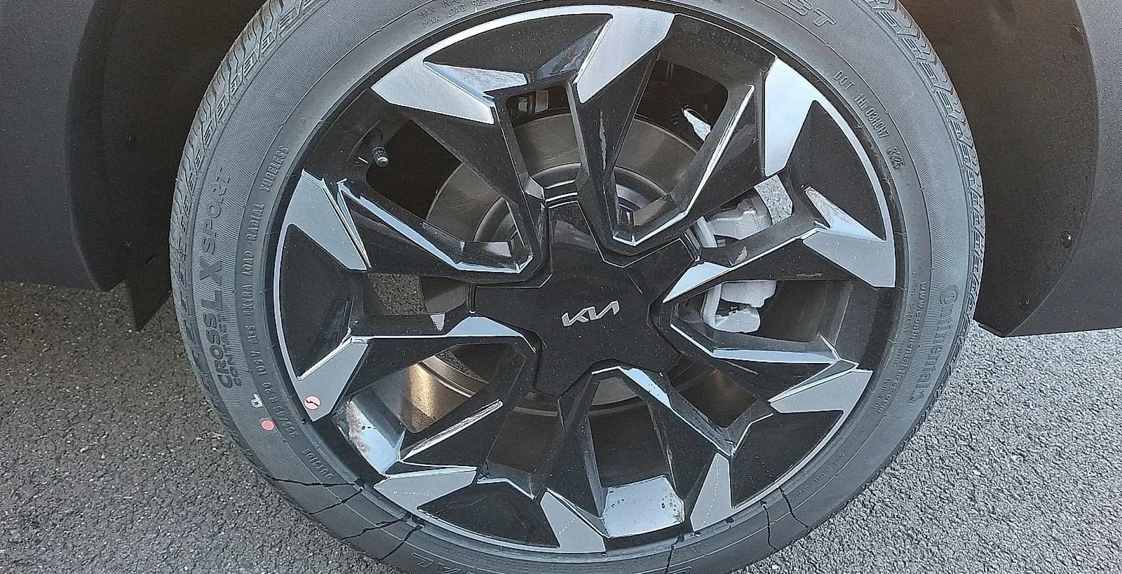 Kia Sorento EX AWD 2026 — side view