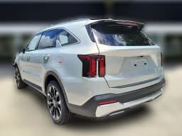Kia Sorento SX FWD 2026 — side view