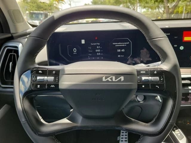 Kia Sorento SX FWD 2026 — side view