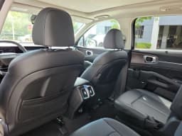 Kia Sorento SX FWD 2026 — side view