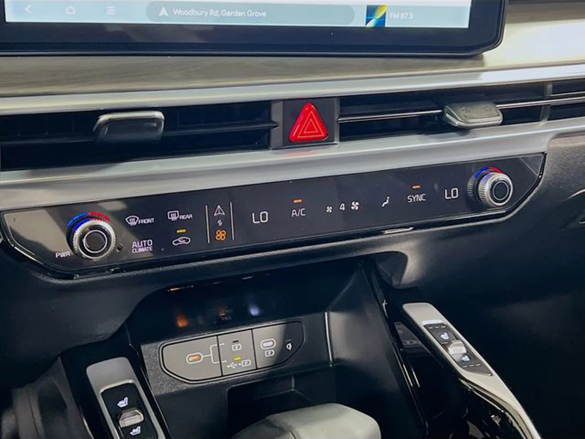 Kia Sorento X-Line SX AWD 2026 — side view