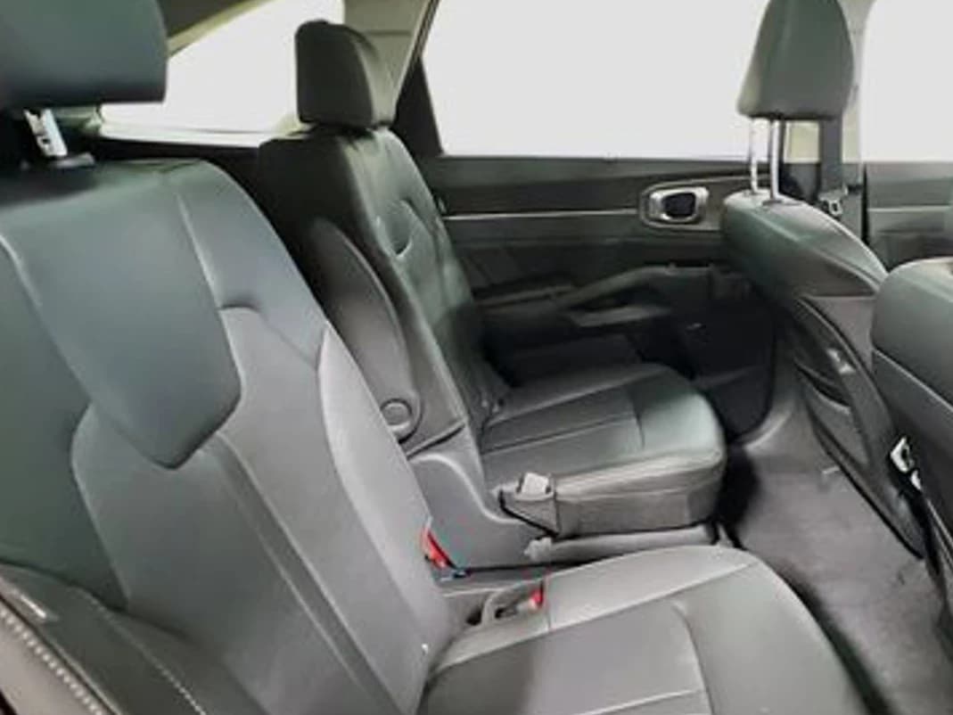 Kia Sorento X-Line SX AWD 2026 — side view