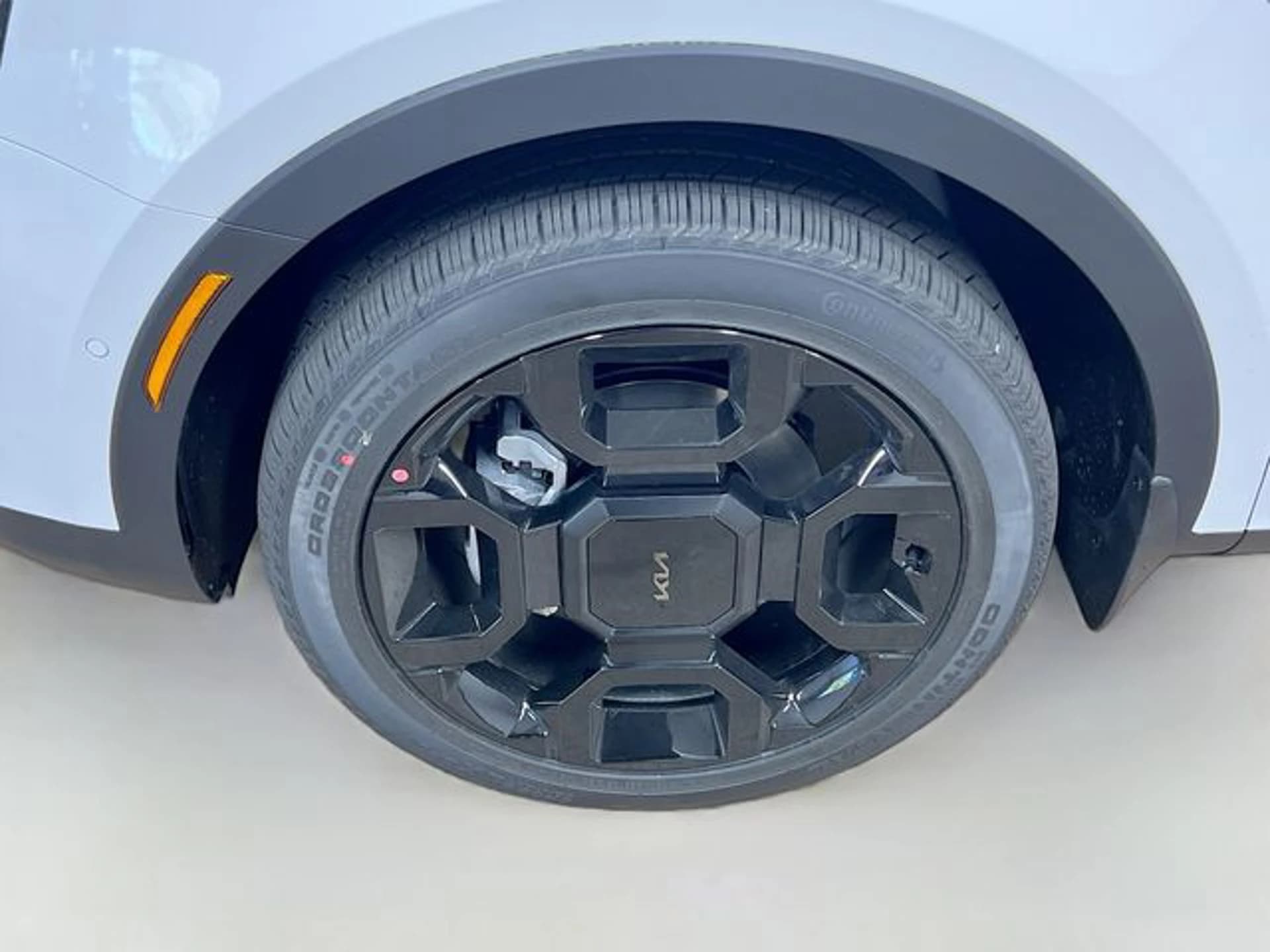 Kia Sorento X-Line SX AWD 2026 — side view