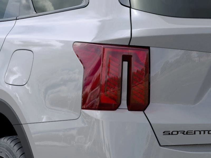 Kia Sorento X-Line SX Prestige AWD 2025 — side view