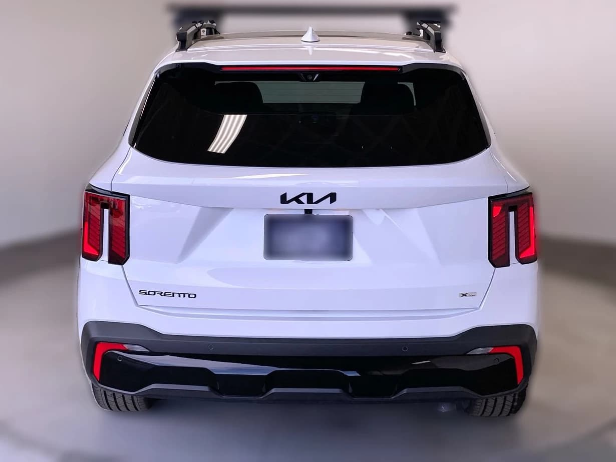 Kia Sorento X-Line SX AWD 2026 — side view