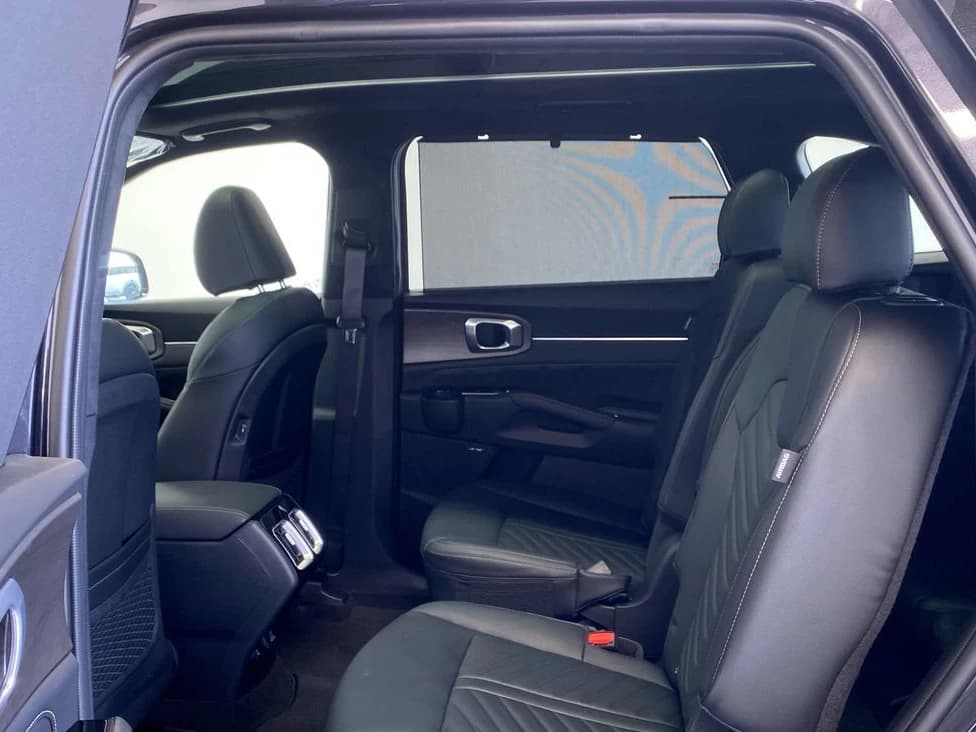 Kia Sorento X-Line SX Prestige AWD 2026 — side view