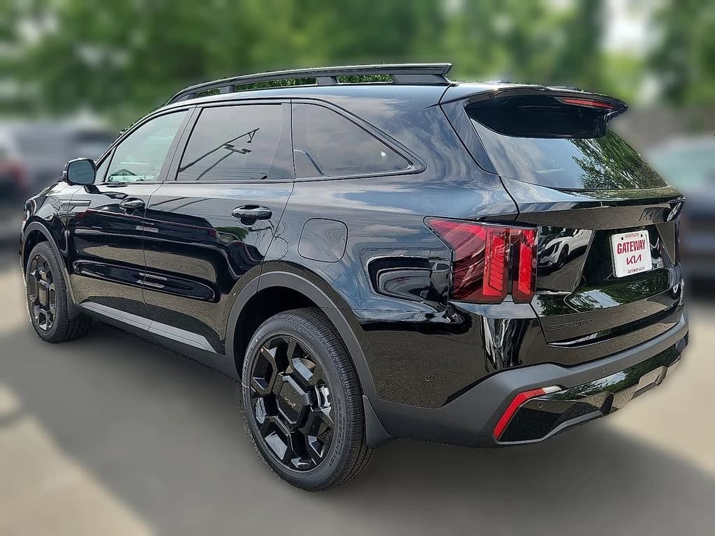 Kia Sorento X-Line SX AWD 2026 — side view