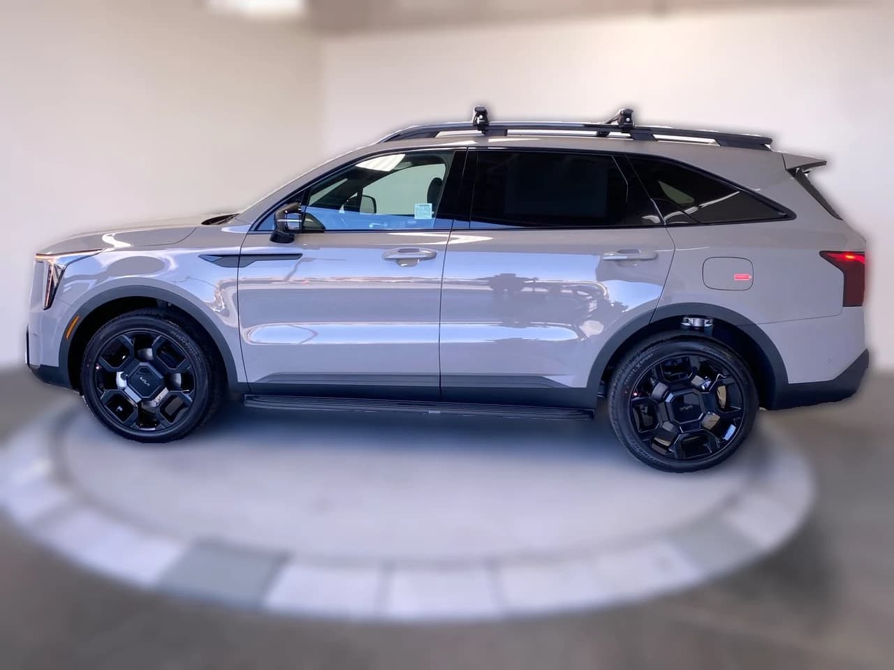 Kia Sorento X-Line SX Prestige AWD 2026 — side view