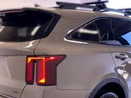 Kia Sorento X-Line SX Prestige AWD 2026 — side view