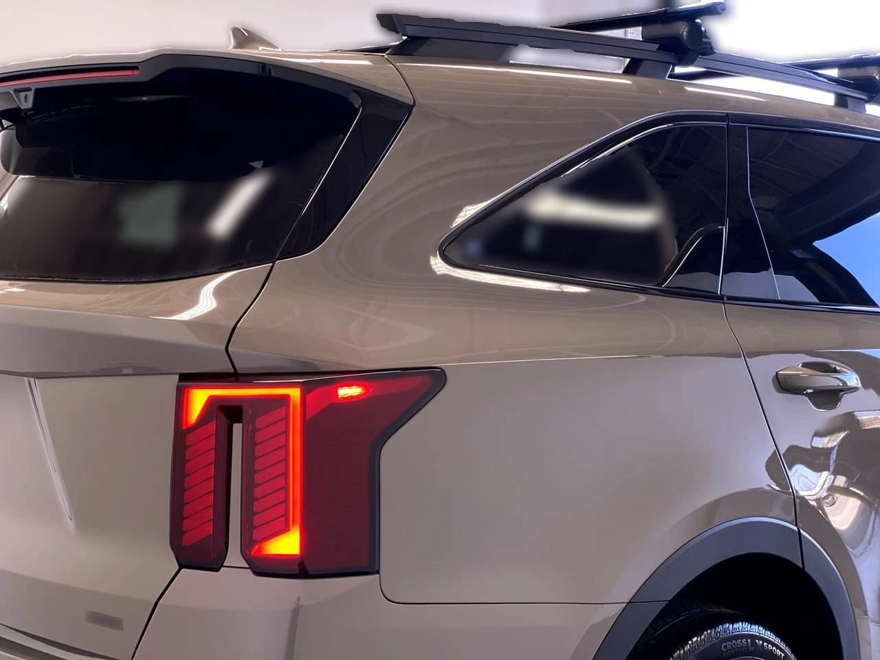 Kia Sorento X-Line SX Prestige AWD 2026 — side view