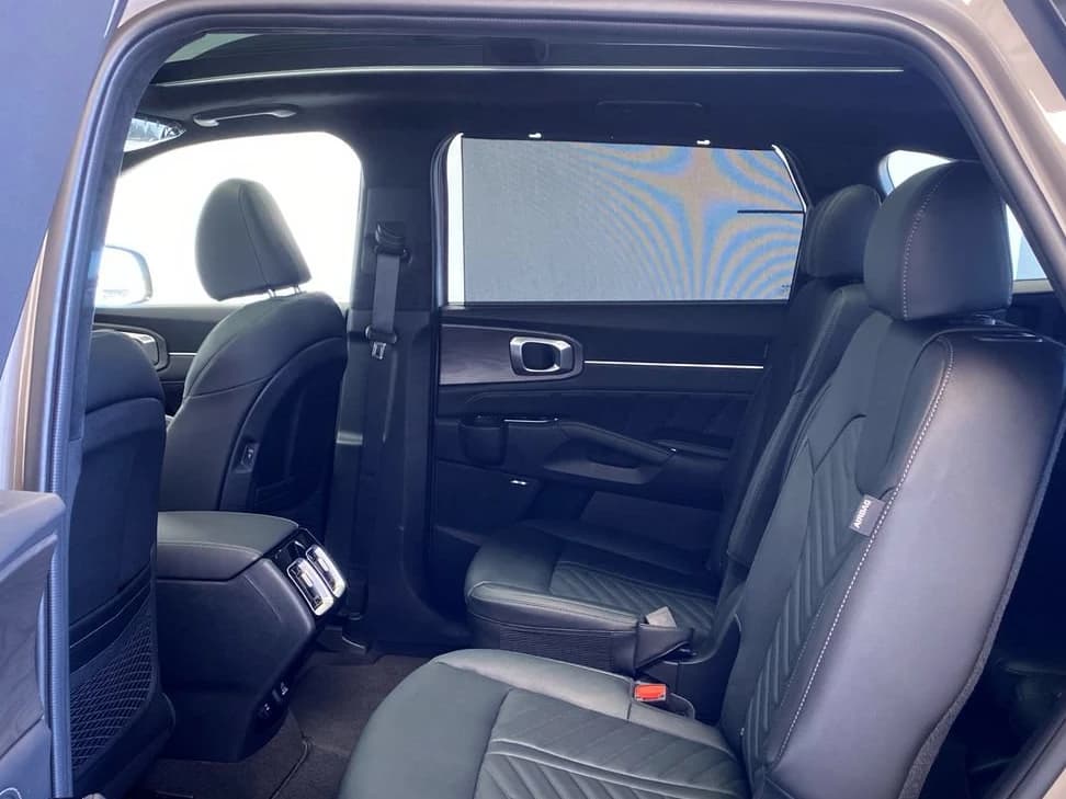 Kia Sorento X-Line SX Prestige AWD 2026 — side view