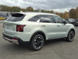 Kia Sorento S FWD 2026 — side view