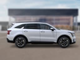 Kia Sorento S FWD 2026 — side view