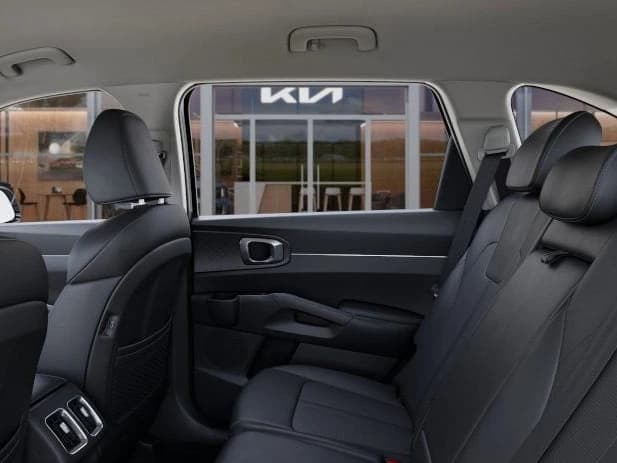 Kia Sorento S FWD 2026 — side view