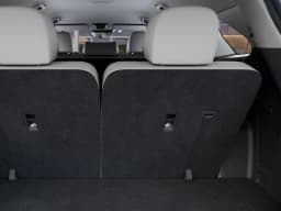 Kia Sorento S FWD 2026 — side view