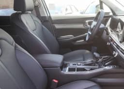 Kia Sorento S FWD 2026 — side view