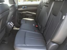 Kia Sorento S FWD 2026 — side view
