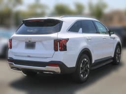 Kia Sorento S FWD 2026 — side view