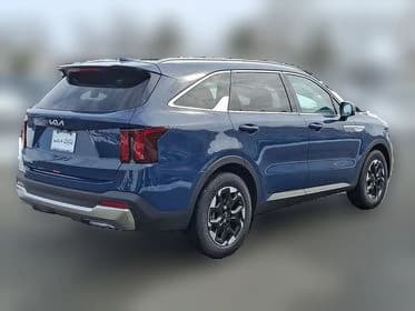 Kia Sorento S FWD 2026 — side view