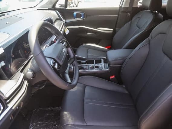 Kia Sorento S FWD 2026 — side view