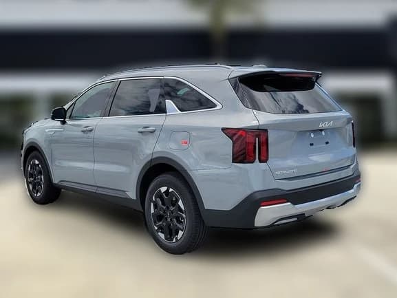 Kia Sorento S FWD 2026 — side view