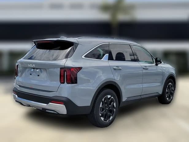 Kia Sorento S FWD 2026 — side view